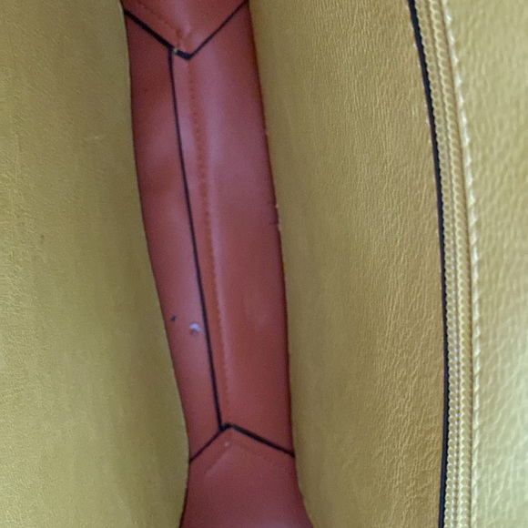 Yellow Tote Bag/Purse - Picture 6 of 9